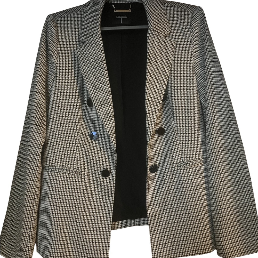 Tahari Classic Checkered Long Blazer